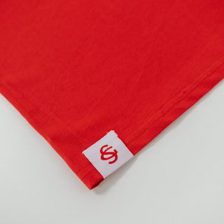 CAMISETA ROJA ESCUDO ENGOMADO NIÑO